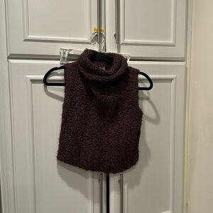 Crop turtleneck brown sweater sz small